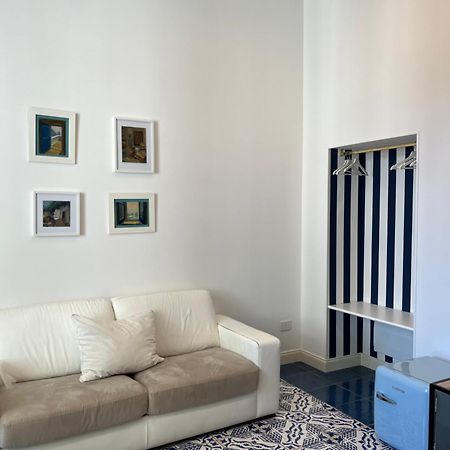 Hotel Gramsci 16 Napoli Esterno foto