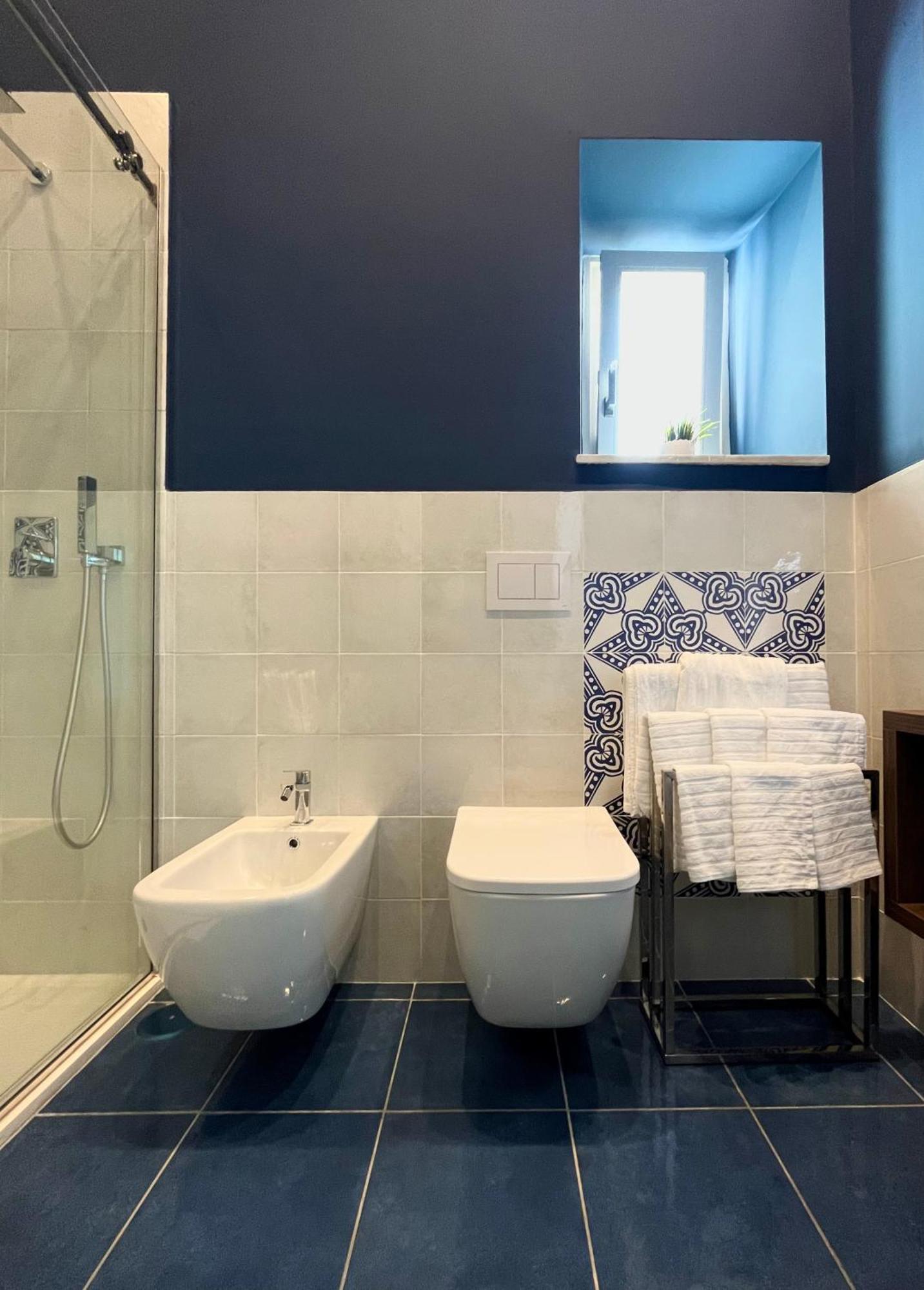Hotel Gramsci 16 Napoli Esterno foto